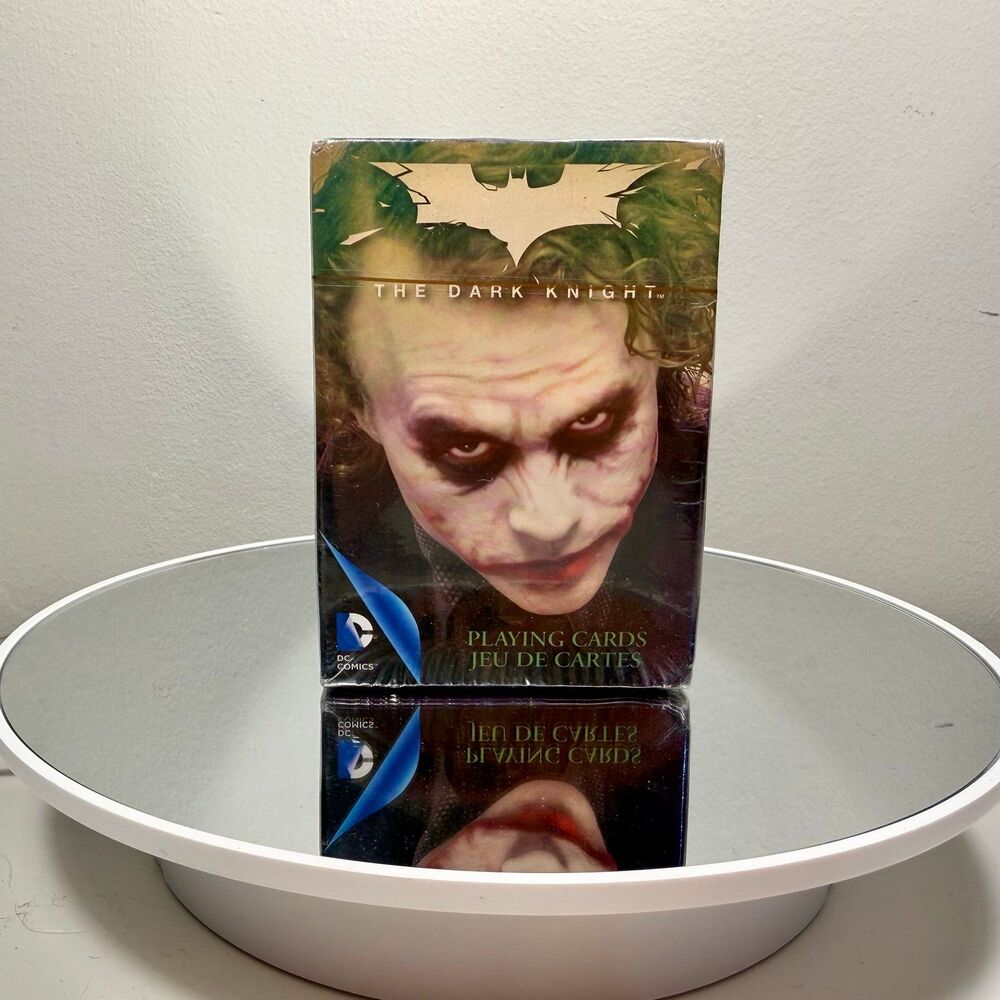 JOKER DC - HEATH LEDGER DARK KNIGHT PLAYING CARDS BY AQUARIUS SEALED.